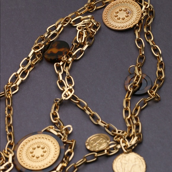 Elegant Gold Coin Pendant Necklace - Picture 2 of 11
